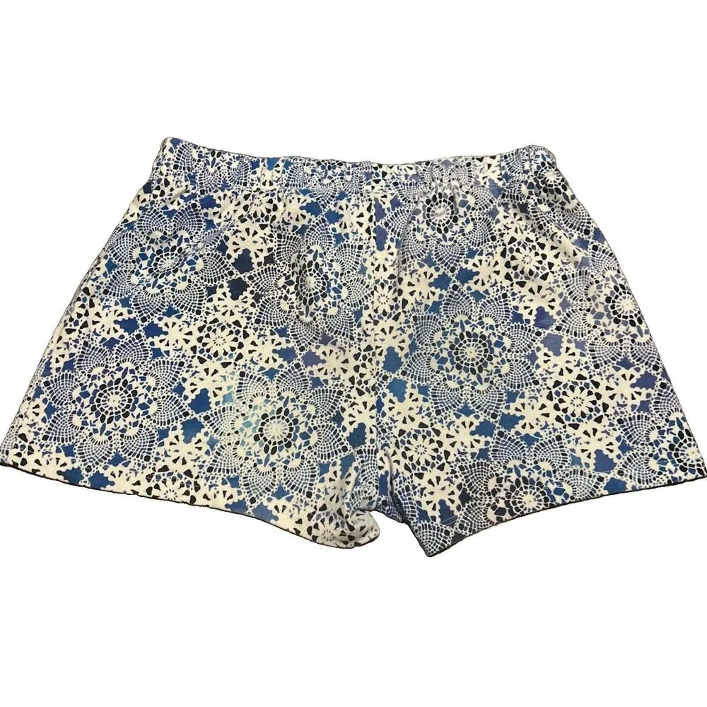 The Children's Place Girls Blue & White Lace Print Knit Shorts – Size 14